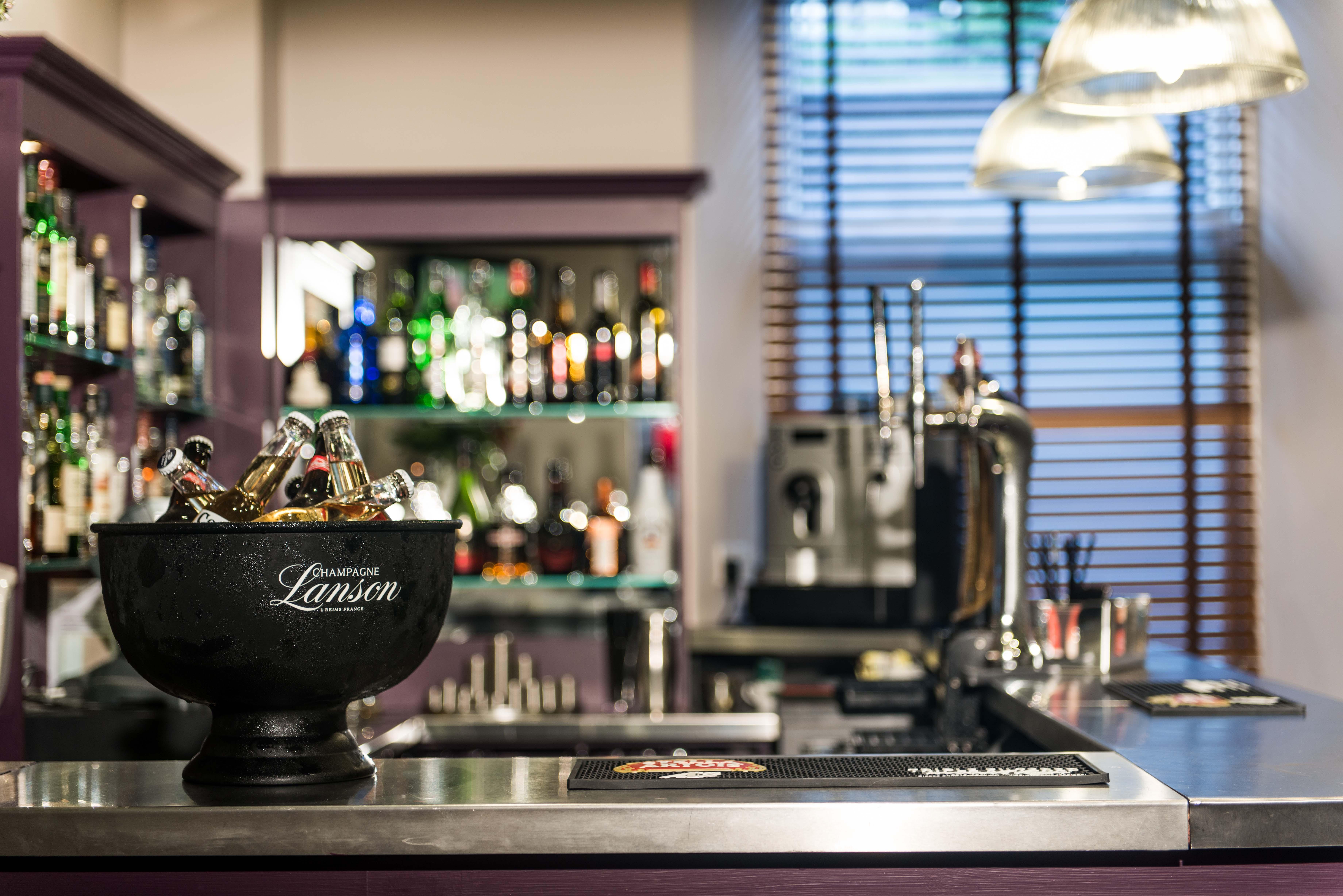 Leonardo Edinburgh City — Photos 1